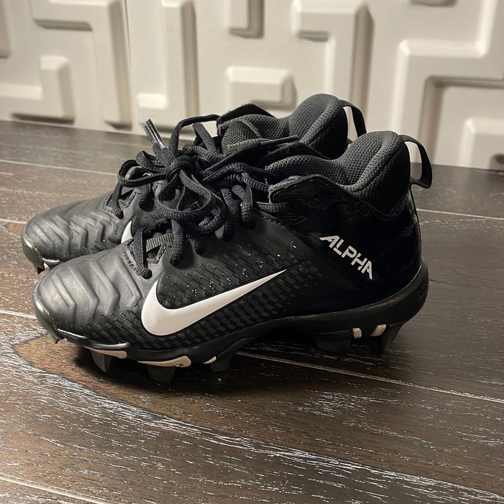 Nike baseball cleats Alpha fastflex 13c